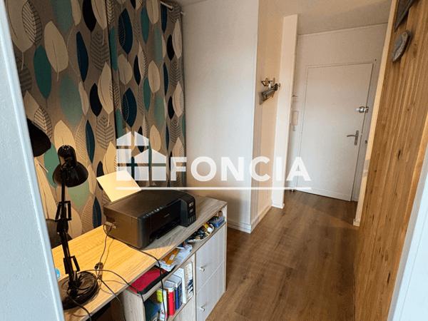 Location Studio meublé 27.94 m² - Pau 64000