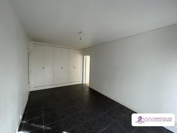 Appartement lumineux avec balcon