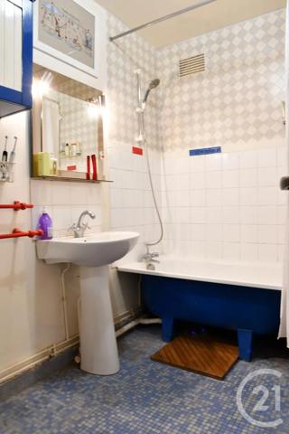 Appartement F4 à vendre  5 pièces - 84,53 m 2   ROUEN  - 76