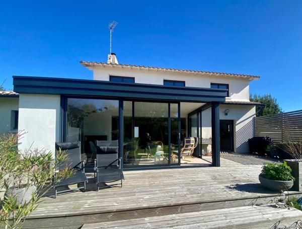 Maison Les Sables D Olonne 184 m² 5 chambres terrasse jardin 1000 m²