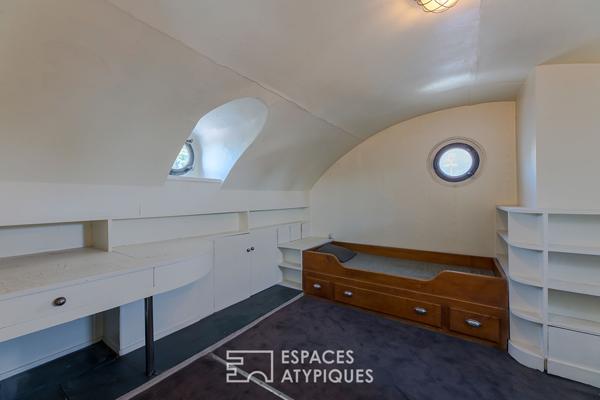 Townhouse from the 1930s in the « Art Deco » style