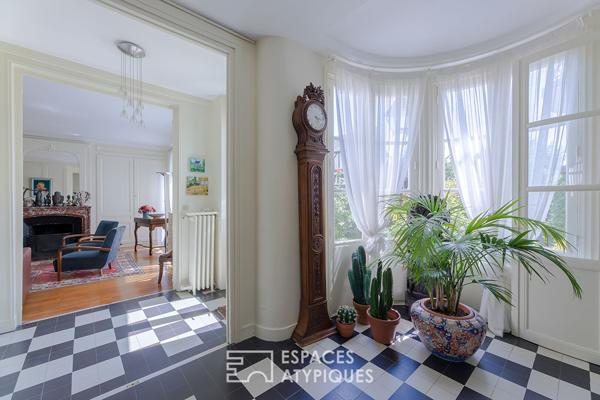 Townhouse from the 1930s in the « Art Deco » style