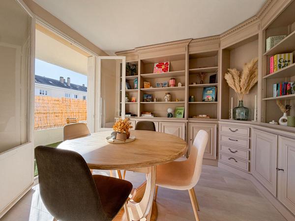 ANGERS : Appartement de 87 m² de type 5 avec 3 chambres, cave et grenier, secteur Strasbourg