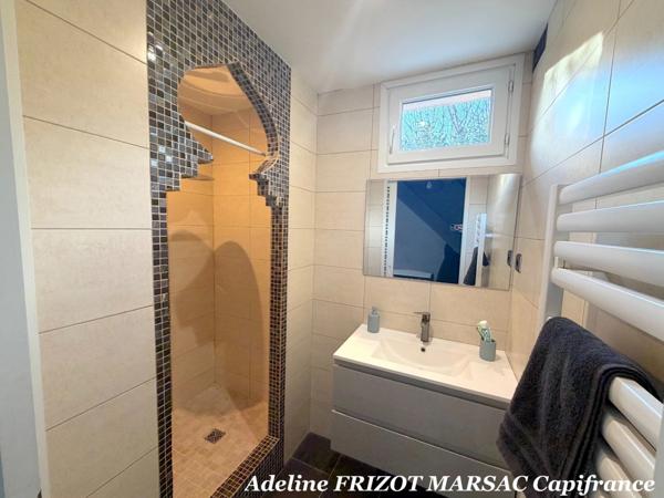 MAISON 112M2 - 3 CHAMBRES - 999m TERRAIN - GARAGE - PISCINE - DRESSING - DPE B