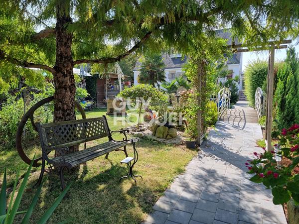 LE HEZO : Grande maison traditionnelle de 140 m² à vendre