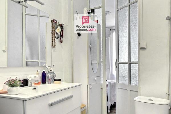 Maison de ville avec 3 appartements terrasses et garage