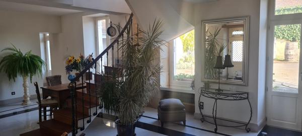 Maison  4 pièce(s) 175 m2