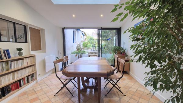 Maison de bourg familiale 175m² avec Garage- Saint Etienne de Montluc