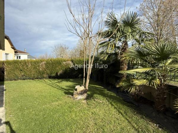 Maison - Oloron-sainte-marie - Réf.:205363 AU COEUR DU QUARTIER SAINTE-MARIE - BELLE MAISON FAMILIALE AVEC GARAGE ET JARDIN - PROCHE DE TOUTES COMMODITES *** SOUS COMPROMIS ***