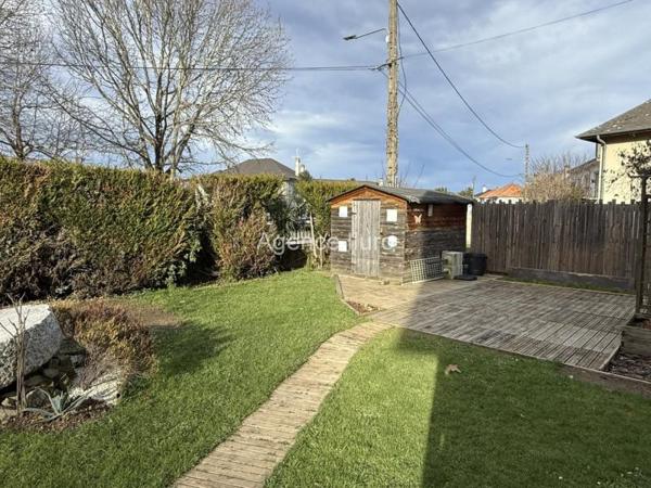 Maison - Oloron-sainte-marie - Réf.:205363 AU COEUR DU QUARTIER SAINTE-MARIE - BELLE MAISON FAMILIALE AVEC GARAGE ET JARDIN - PROCHE DE TOUTES COMMODITES *** SOUS COMPROMIS ***