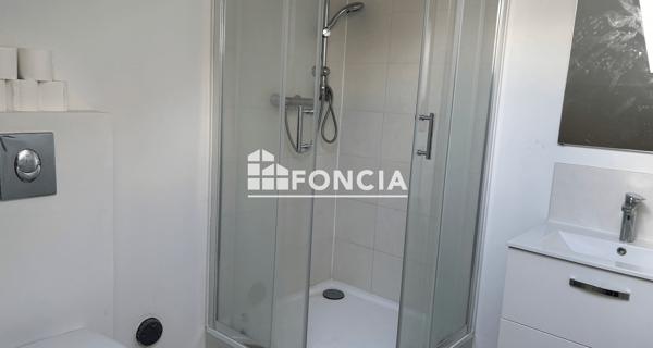 Location Studio 21.83 m² - Fontainebleau 77300