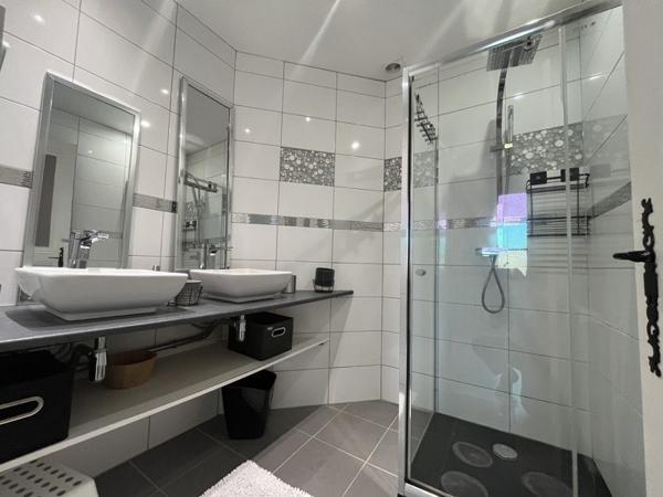 Maison à vendre 234 300 € Lourdes 4 p 154 m² DPE D