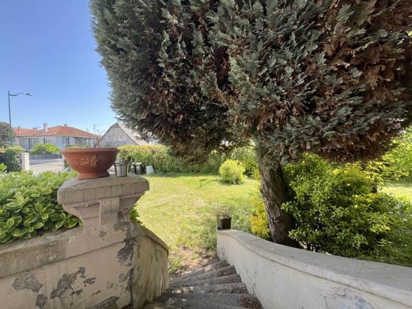 Maison à vendre 234 300 € Lourdes 4 p 154 m² DPE D