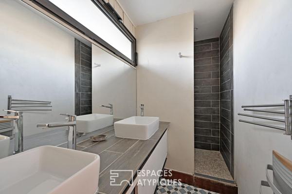 Mas à l’esprit artistique et bohème – 15 km de Nîmes