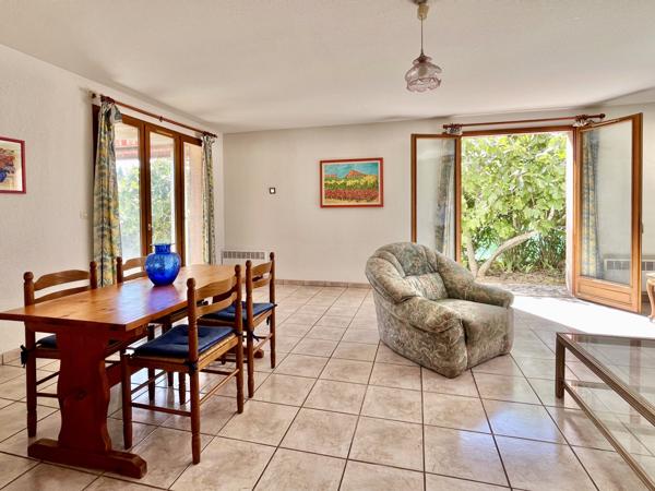 Fréjus (83600) SOUS OFFRE - EN EXCLUSIVITÉ – Maison individuelle T4 dans une résidence prisée à Fréjus - garage et jardin -