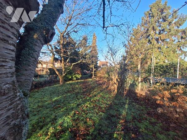 VILLA SEMI INDIVIDUELLE DANS LE SECTEUR RECHERCHE DE WATTIGNIES VILLAGE