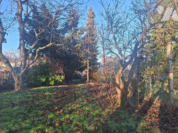 VILLA SEMI INDIVIDUELLE DANS LE SECTEUR RECHERCHE DE WATTIGNIES VILLAGE
