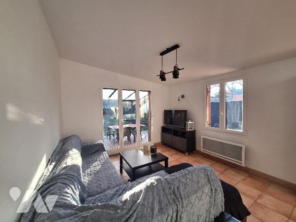 VILLA SEMI INDIVIDUELLE DANS LE SECTEUR RECHERCHE DE WATTIGNIES VILLAGE