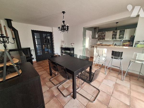 VILLA SEMI INDIVIDUELLE DANS LE SECTEUR RECHERCHE DE WATTIGNIES VILLAGE