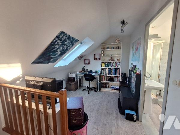 VILLA SEMI INDIVIDUELLE DANS LE SECTEUR RECHERCHE DE WATTIGNIES VILLAGE