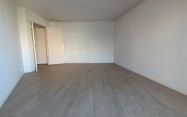 Appartement à vendre    3 pièces • 62,09 m2 L'Haÿ-les-Roses