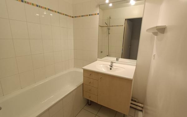 Appartement à vendre    3 pièces • 62,09 m2 L'Haÿ-les-Roses