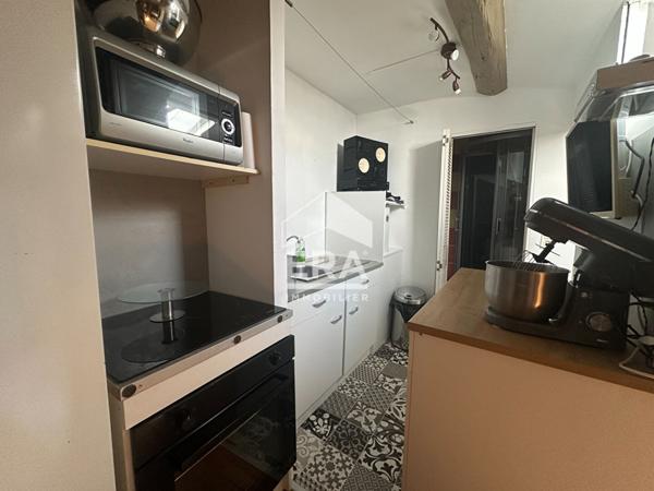 Appartement T2 rénové + studio indépendant  / 110 m² au total