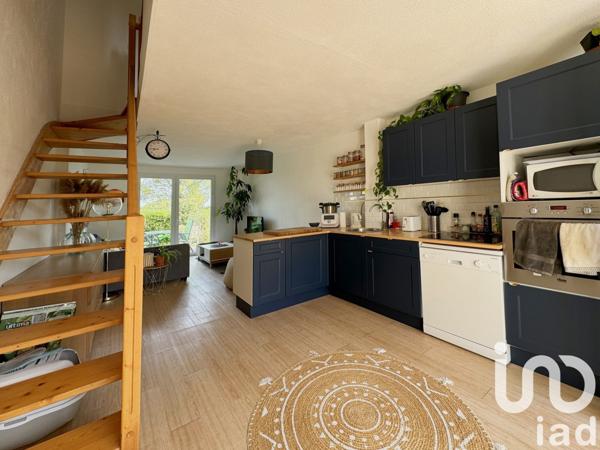 Maison 3 pièces de 52 m² à Calvisson (30420)