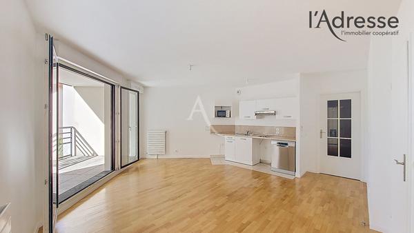 SURESNES/ QUARTIER LIBERTE appartement 2 pièces de 46 m² avec terrasse + balcon et parking