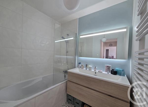 Appartement F3 à vendre  3 pièces - 64,02 m2 ST OUEN L AUMONE - 95