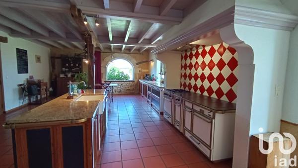 Maison à vendre 6 pièces 233 m² Montendre