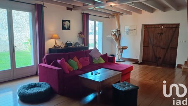 Maison à vendre 6 pièces 233 m² Montendre