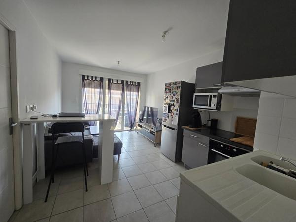 Appartement T2 à louer Toulon EST avec place de parking en sous-sol