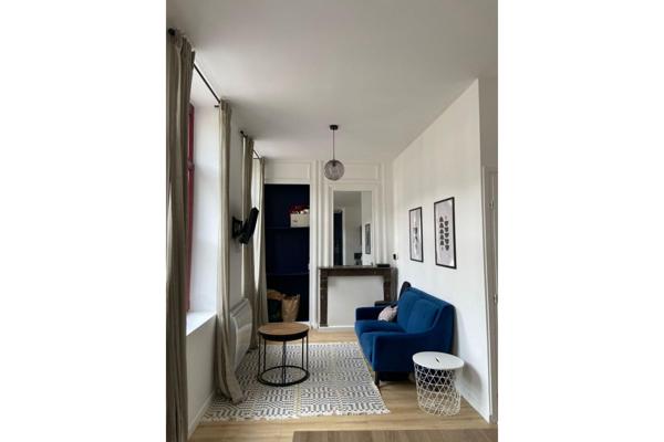 A LOUER : T3 à LILLE • Rue du Sec Arembault - Gare • 1 235 € CC • Réf. G432-4