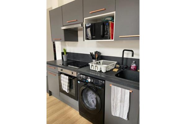 A LOUER : T3 à LILLE • Rue du Sec Arembault - Gare • 1 235 € CC • Réf. G432-4