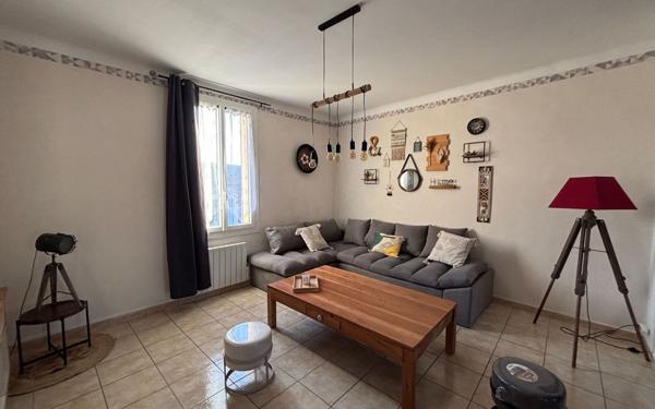 Appartement à louer    3 pièces •  Marguerittes