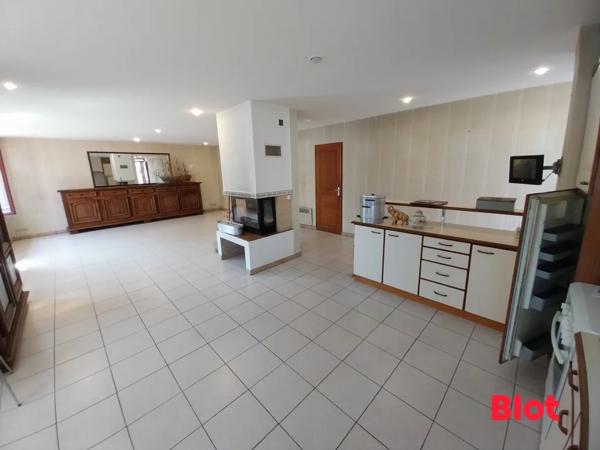 Maison 6 pièce(s)