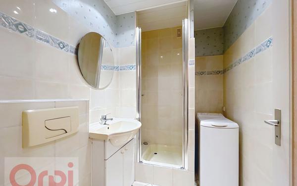 Appartement à vendre    1 pièce • 26,25 m2 Châtillon