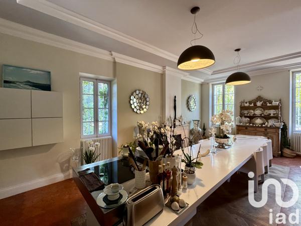 Maison à vendre 10 pièces 400 m² La Crau