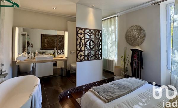 Maison à vendre 10 pièces 400 m² La Crau