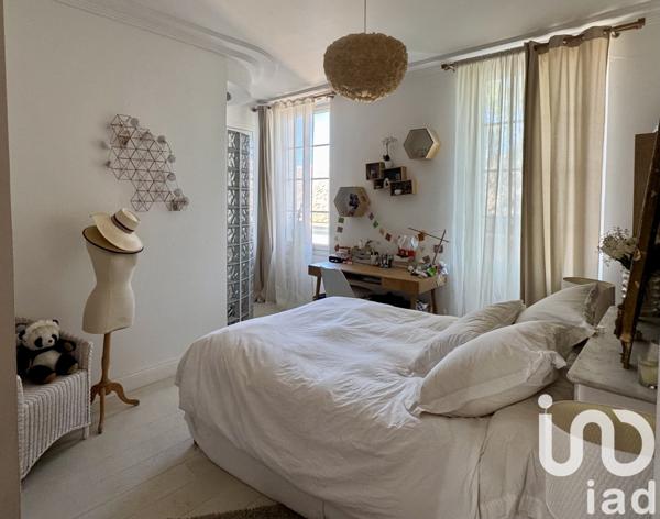 Maison à vendre 10 pièces 400 m² La Crau