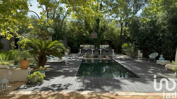 Maison à vendre 10 pièces 400 m² La Crau