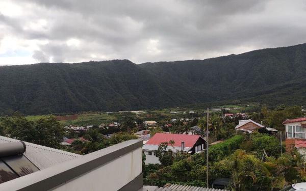 Maison à vendre    5 pièces •  Saint-Louis