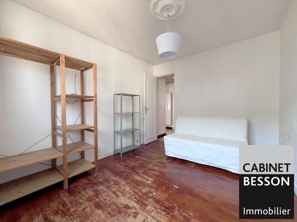 GRENOBLE MUTUALISTE - T3 de 53m² meublé au 5ème et dernier étage - Visite : Xavier MAGNIN 06 89 12 54 61