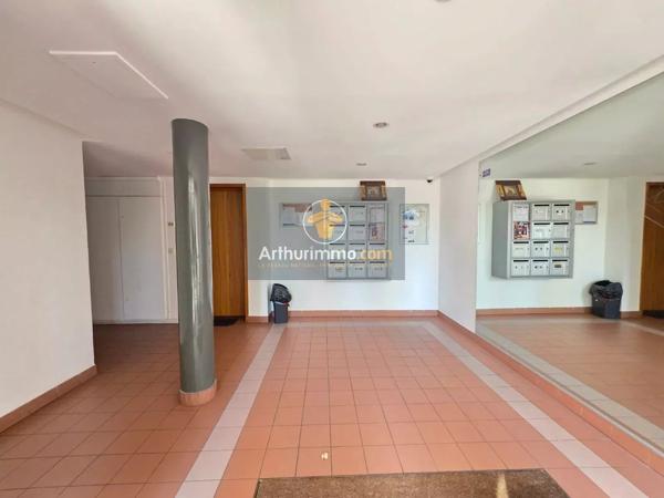 Vente Appartement 2 pièces 53 m2 à Sarcelles