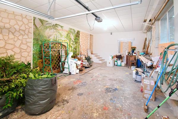 MAISON INDIVIDUELLE 161 M² – 5 CHAMBRES POSSIBLES – GRAND GARAGE 51 M² – QUARTIER PRISÉ LONGWY HAUT