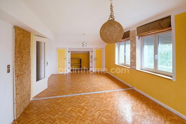 MAISON INDIVIDUELLE 161 M² – 5 CHAMBRES POSSIBLES – GRAND GARAGE 51 M² – QUARTIER PRISÉ LONGWY HAUT