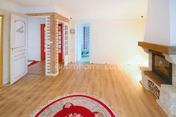 MAISON INDIVIDUELLE 161 M² – 5 CHAMBRES POSSIBLES – GRAND GARAGE 51 M² – QUARTIER PRISÉ LONGWY HAUT