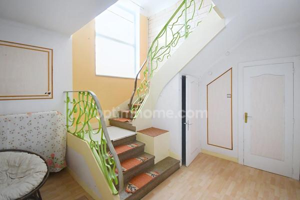 MAISON INDIVIDUELLE 161 M² – 5 CHAMBRES POSSIBLES – GRAND GARAGE 51 M² – QUARTIER PRISÉ LONGWY HAUT