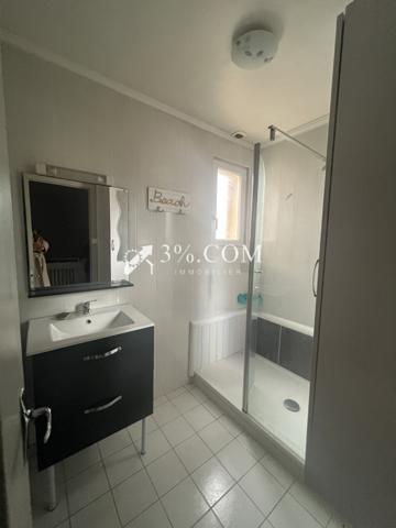 Maison 8 pièce(s) 4 chambre(s) 182 m²